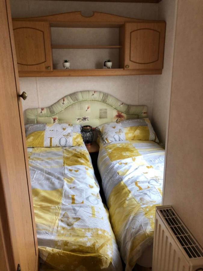 Lovely 3 Bedroom 8 Berth Caravan In Ριλ Εξωτερικό φωτογραφία